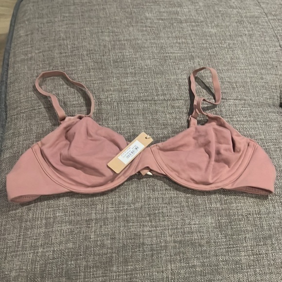 Skims Cotton Jersey Underwire Bra - Picture 9 of 15